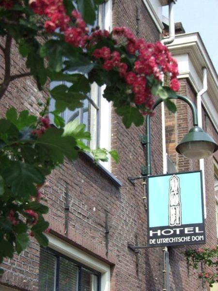 Guesthouse De Utrechtsche Dom Gouda Esterno foto