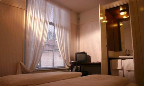 Guesthouse De Utrechtsche Dom Gouda Camera foto